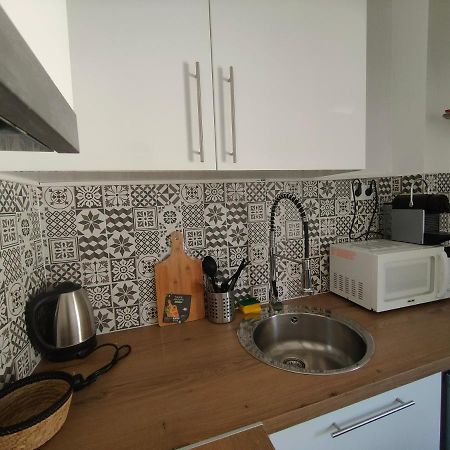 Les Lofts De Provins: Apt 1 エクステリア 写真